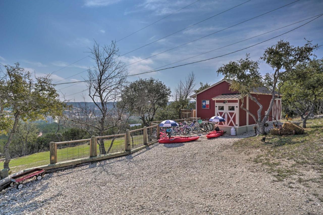 Kerrville Converted Barn Tiny Home With Kayaks! Екстериор снимка