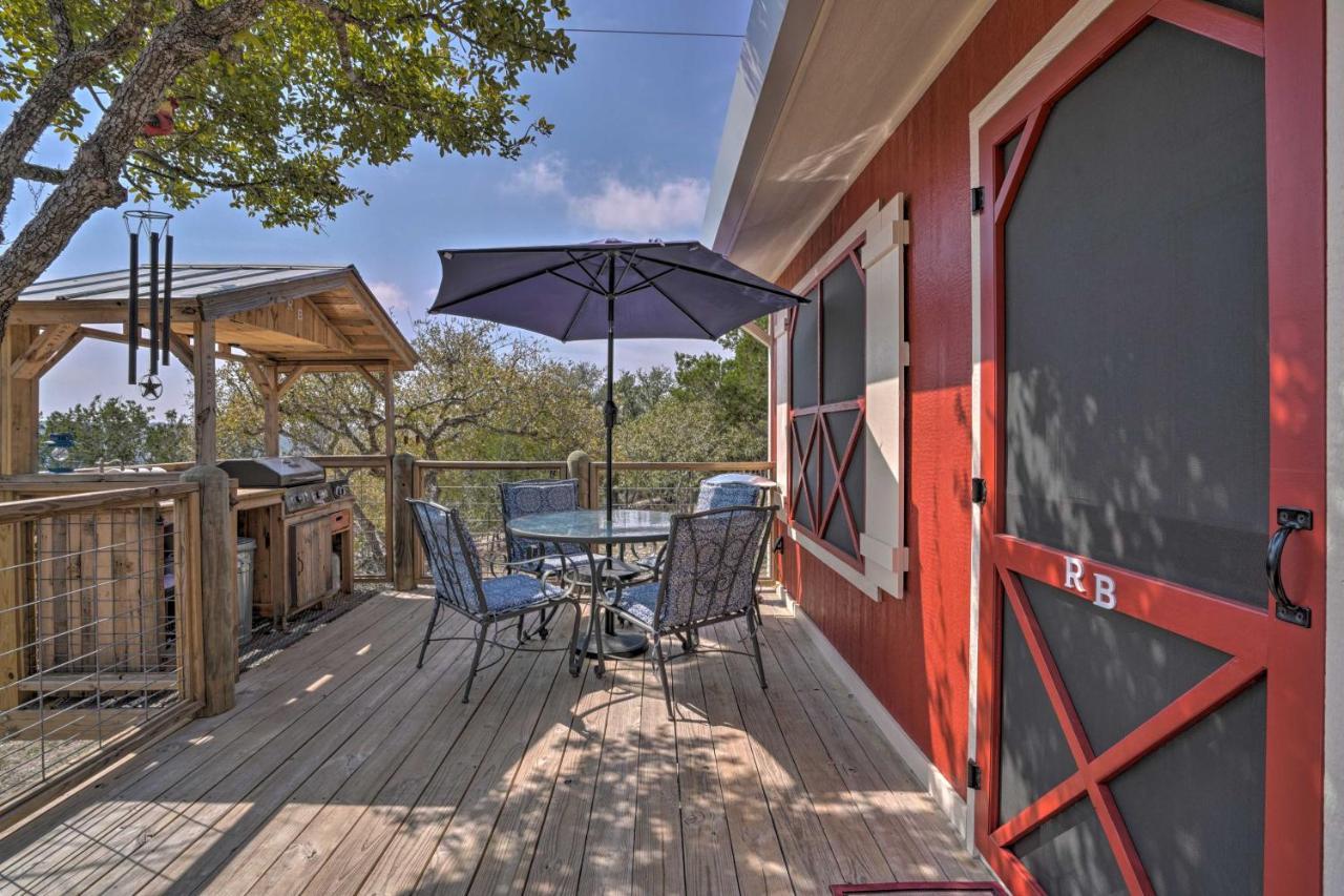 Kerrville Converted Barn Tiny Home With Kayaks! Екстериор снимка